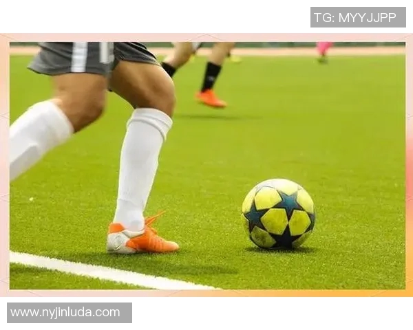 足球明星进球瞬间的优雅姿势与技巧解析